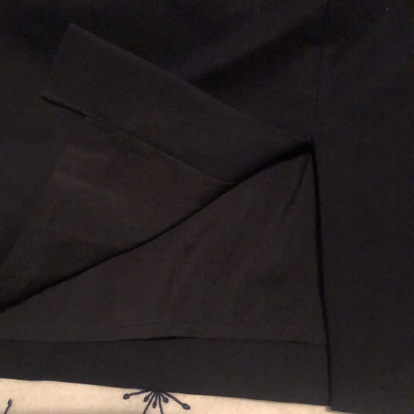 Ladies mini skirt - Picture 2 of 4